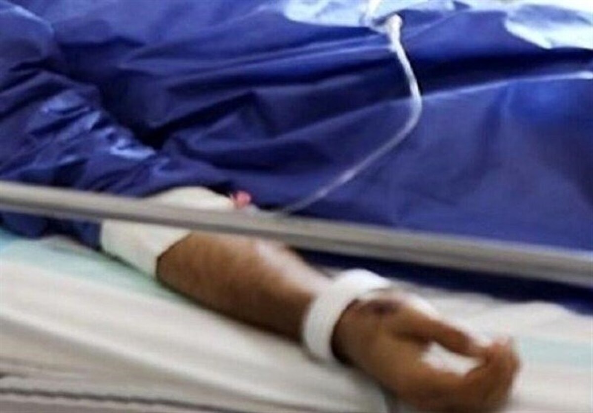 باشگاه خبرنگاران -حادثه تنفسی در استخر تبریز؛ ۱۴ نفر به مراکز درمانی منتقل شدند