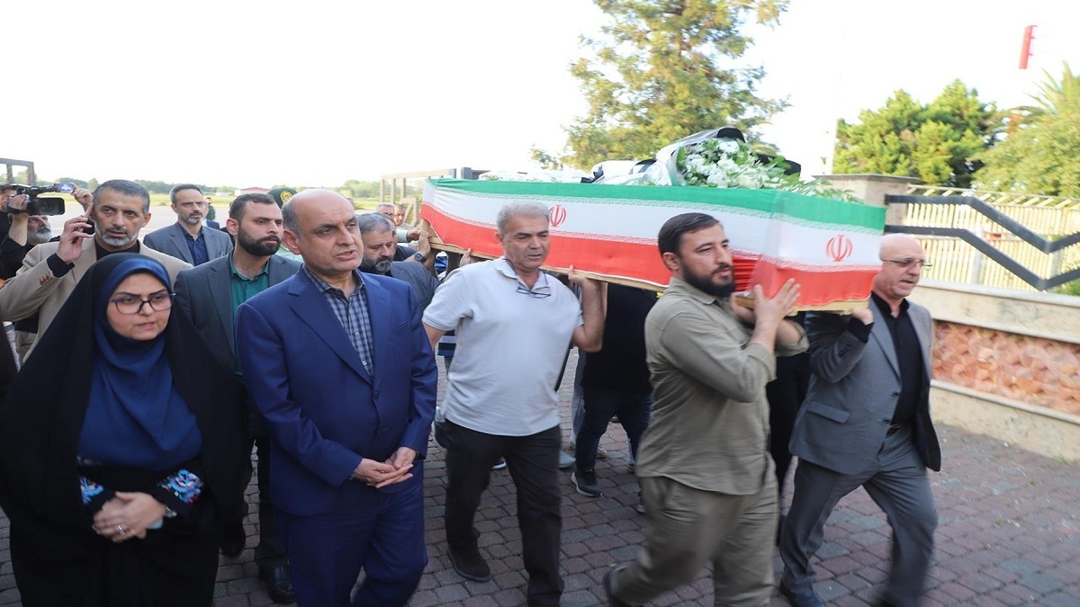 باشگاه خبرنگاران -استقبال از پیکر شهید دریانورد کشتی تجاری «آنا» در گیلان