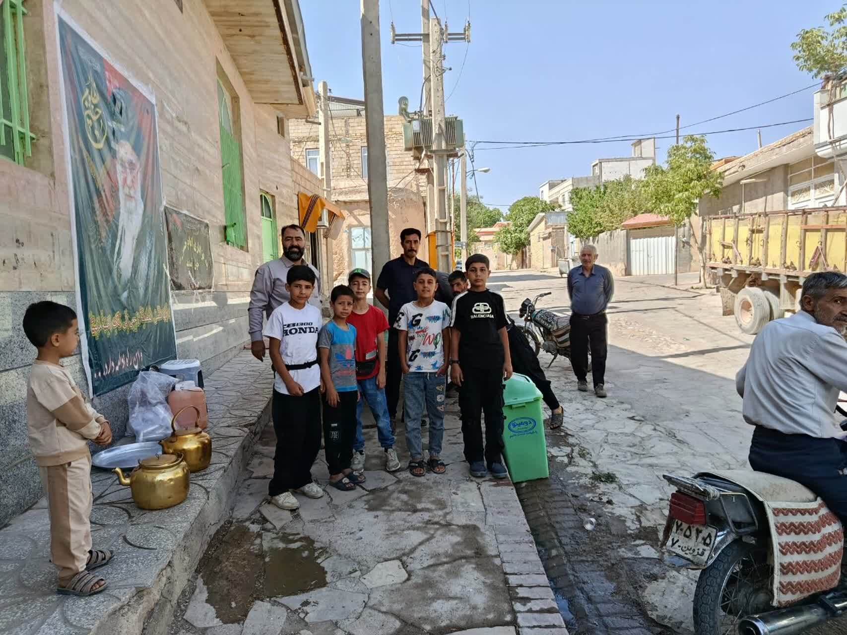 برگزاری پرشور ایستگاه صلواتی در روستای گردشگری توآباد برگزاری پرشور ایستگاه صلواتی در روستای گردشگری توآباد