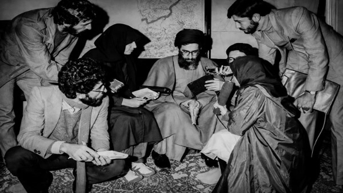 باشگاه خبرنگاران -قطب‌نمای حقیقت؛ بازخوانی نقشه‌راه خبرنگاران در مکتب رهبر شهید