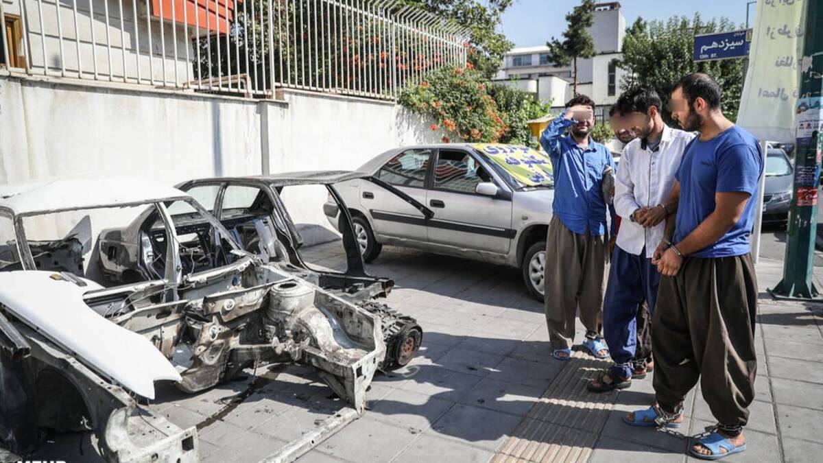 باشگاه خبرنگاران -انهدام عامل سرقت‌های زنجیره‌ای قطعات خودرو در سنندج توسط پلیس