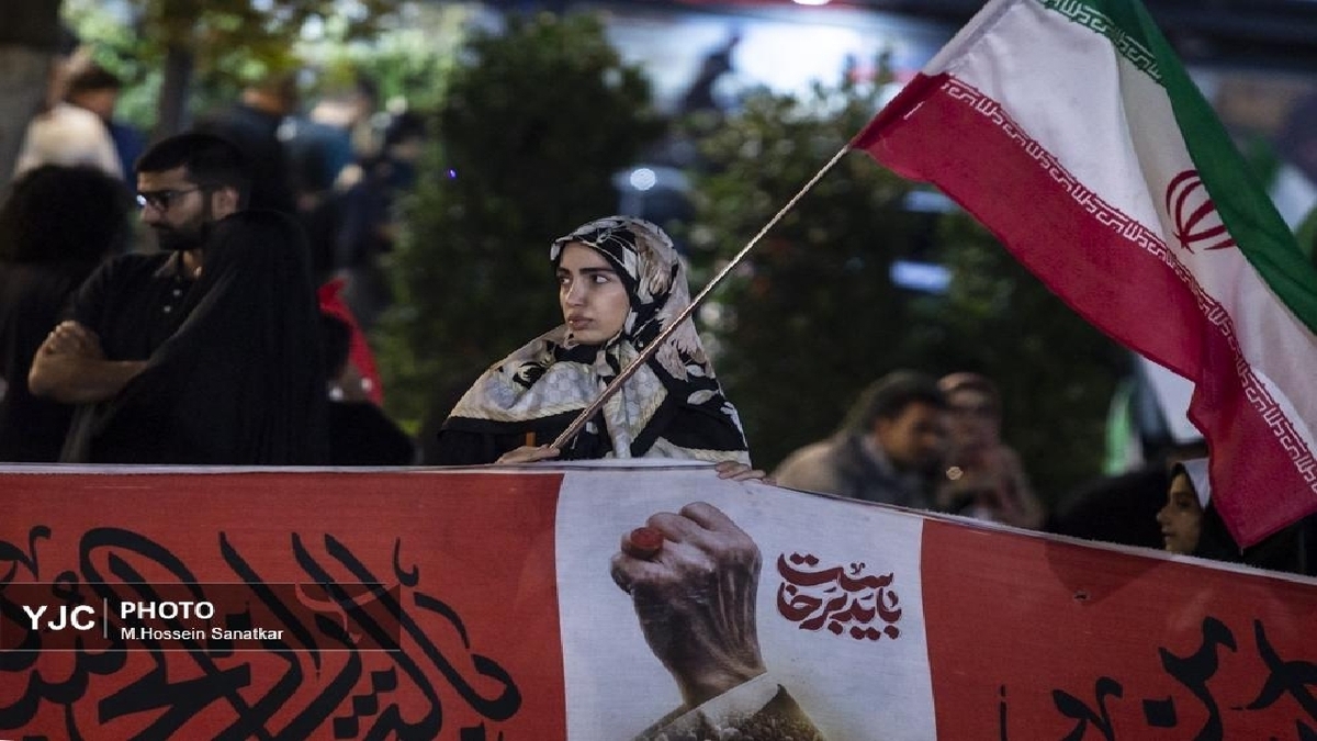 باشگاه خبرنگاران -نباید کنشگری تاریخی مردم را به سطح سیاسی تنزل داد