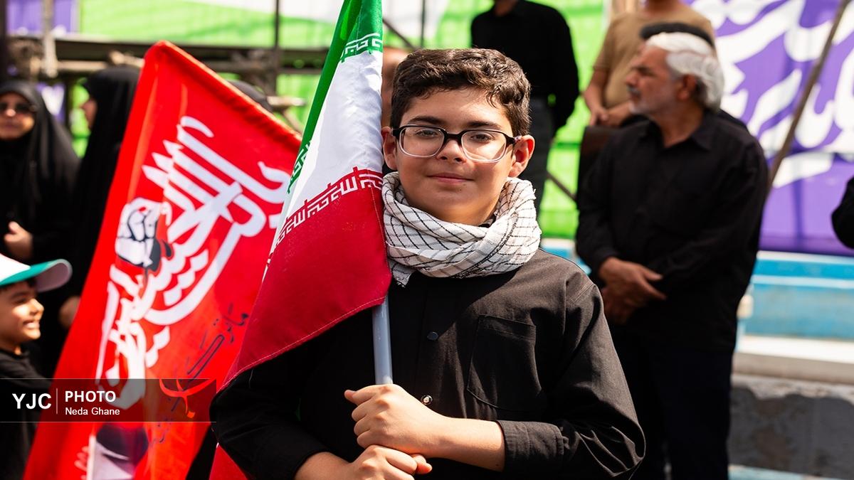 مشهد در سوگ خورشید هشتم