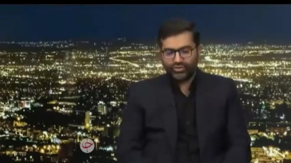 باشگاه خبرنگاران -هر تغییری در قیمت بنزین از قبل به اطلاع مردم می‌رسد / ۱۴ میلیون لیتر در هر روز کمبود بنزین داریم +فیلم