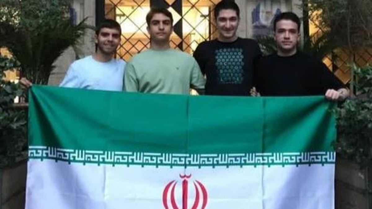 باشگاه خبرنگاران -درخشش دانش‌پژوهان ایرانی در المپیاد جهانی کامپیوتر؛ دو نقره، یک برنز و یک دیپلم افتخار