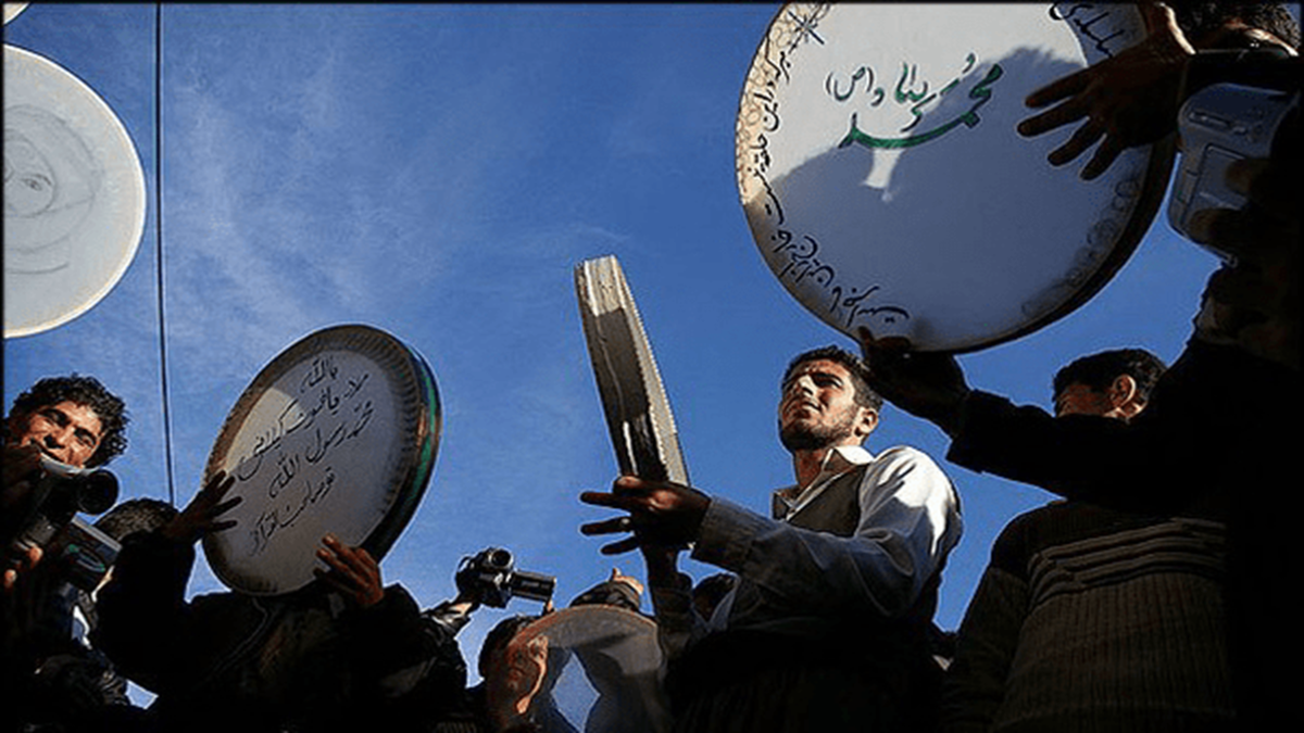 باشگاه خبرنگاران -وقتی دف‌های کردستان برای پیامبر(ص) می‌نوازند