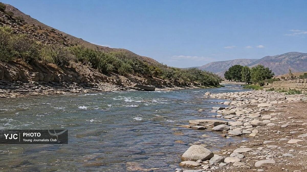 باشگاه خبرنگاران -جریان آب در کشکان برقرار شد؛ آبرسانی به باغات و تأمین حق‌آبه زیست‌محیطی چگنی