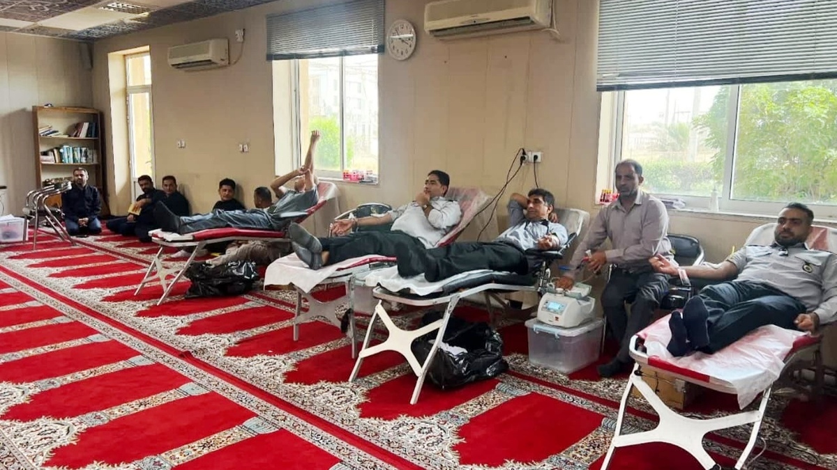 باشگاه خبرنگاران -مشارکت گسترده کارکنان نیروگاه بندرعباس در پویش اهدای خون