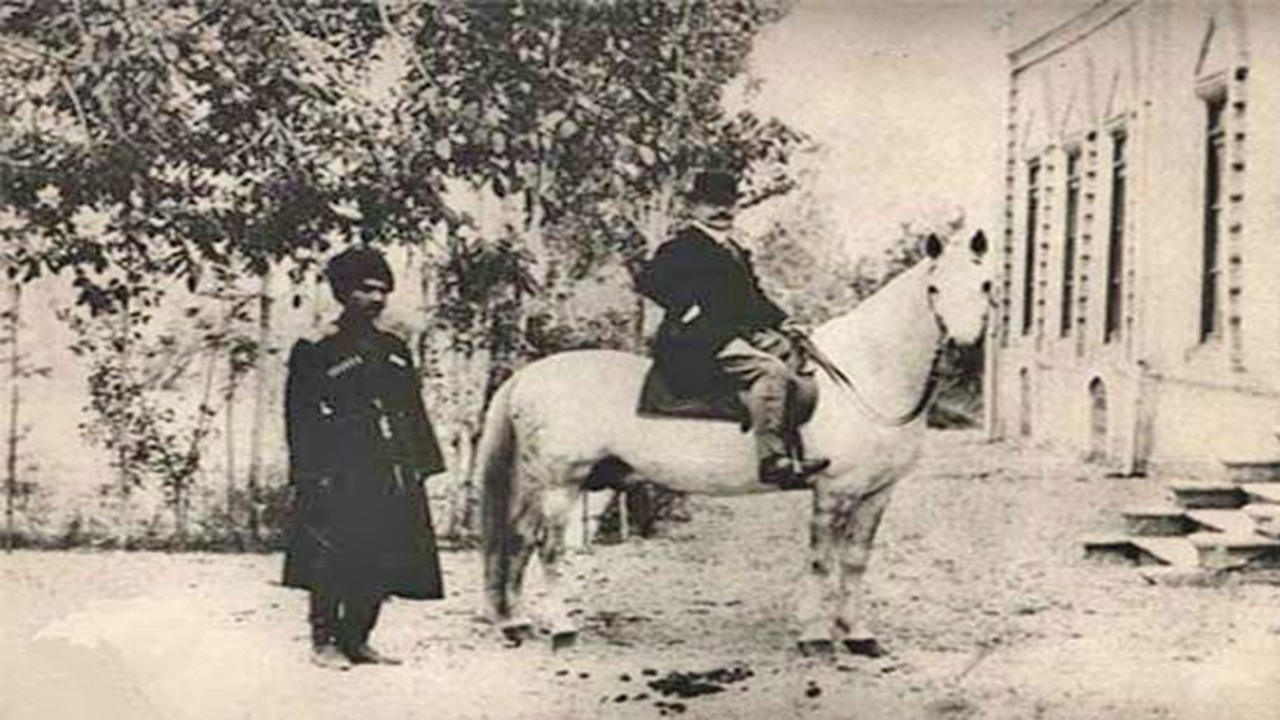 مسلسل ماکسیم نبود، سلسله پهلوی هم نبود/ قمه&zwnj;کش بدمستی که شاه ایران شد