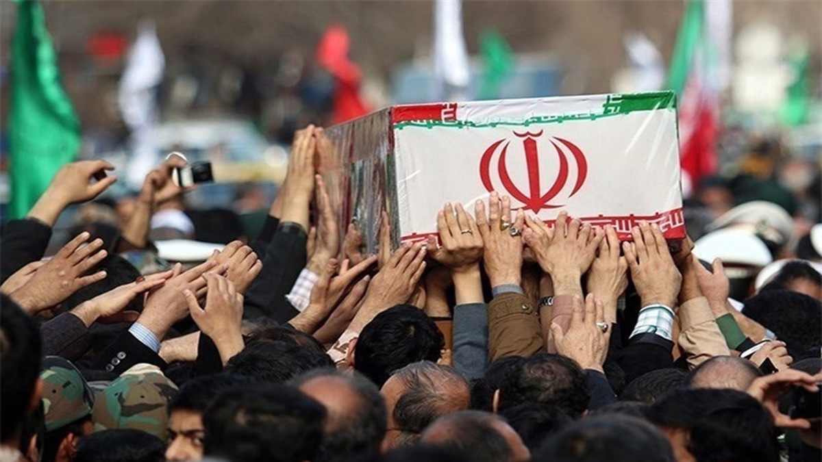 باشگاه خبرنگاران -مراسم وداع و خاکسپاری چهار شهید حمله موشکی دشمن در اهواز برگزار شد