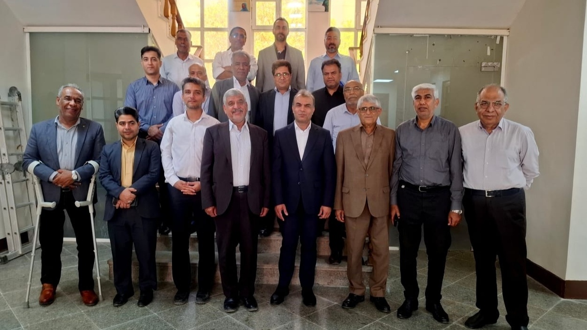 باشگاه خبرنگاران -توسعه گردشگری هرمزگان با مشارکت مردم شتاب می‌گیرد/ فین پایلوت صندوق خرد زنان در صنایع‌دستی شد