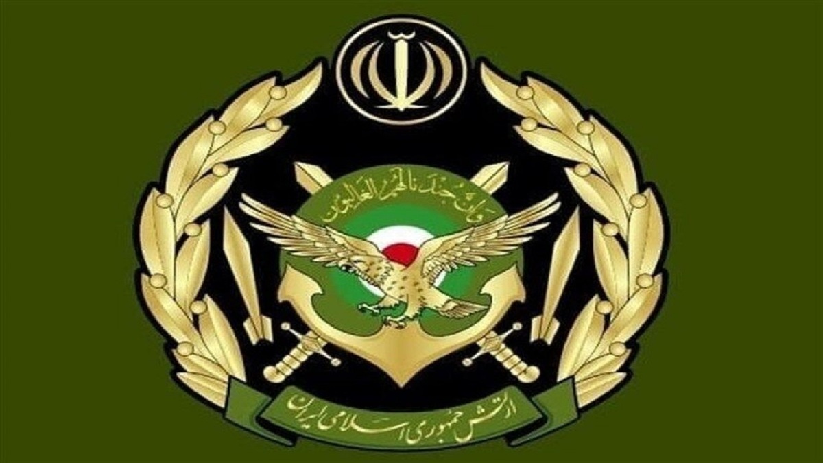 باشگاه خبرنگاران -مشاور فرمانده کل ارتش: نیروهای مسلح با اقتدار مقابل دشمن ایستاده‌اند