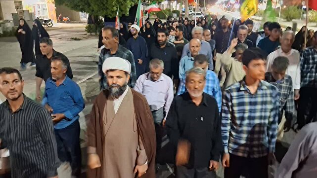 اجتماع پرشور مردم انقلابی آبدان در تجمعات خیابانی