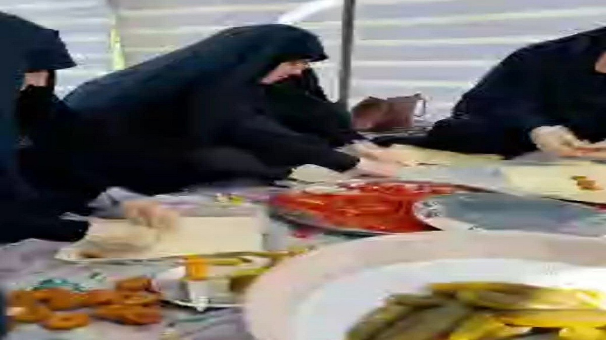 باشگاه خبرنگاران -جاده سلفچگان در مسیر عشق؛ خادمانی که خستگی راه را از تن زائران اربعین می‌زدایند