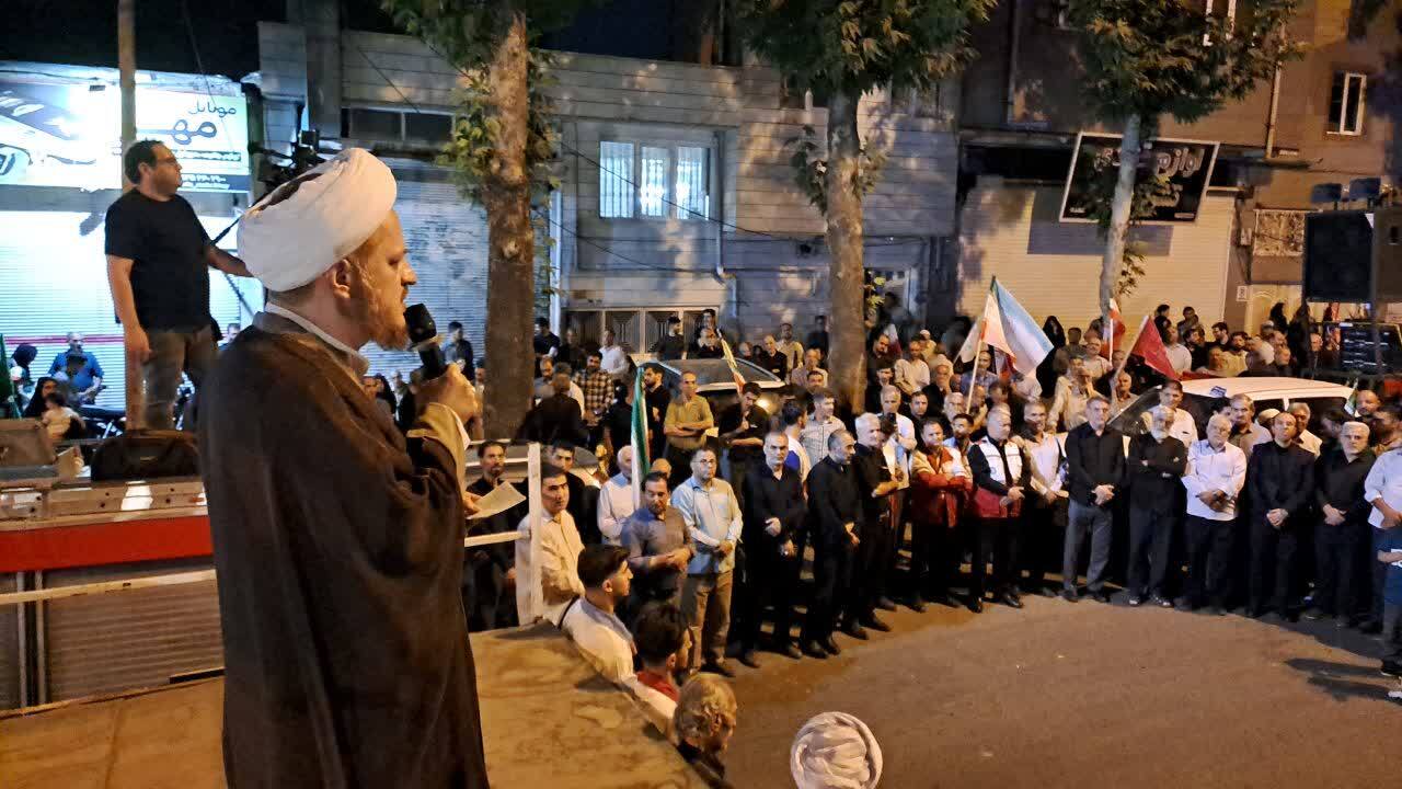تجمع خونخواهی رهبر شهید انقلاب به سبک مردم انقلابی خوی تجمع خونخواهی رهبر شهید انقلاب به سبک مردم انقلابی خوی