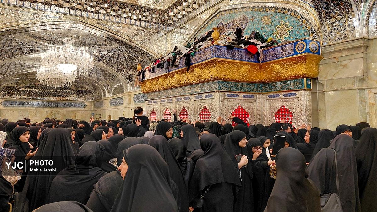 عزاداری دلدادگان حسینی در بین الحرمین