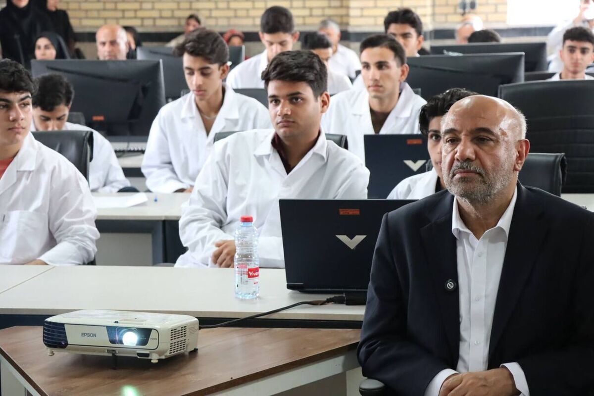 باشگاه خبرنگاران -طلسم‌شکنی ۶ ماهه در جنوب فارس/ افتتاح فاز اول مرکز فنی و حرفه‌ای مهر توسط وزیرکار