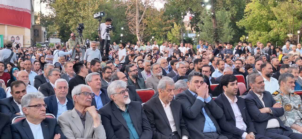 مراسم گرامیداشت روز قزوین از لنز دوربین شهروندخبرنگار مراسم گرامیداشت روز قزوین از لنز دوربین شهروندخبرنگار