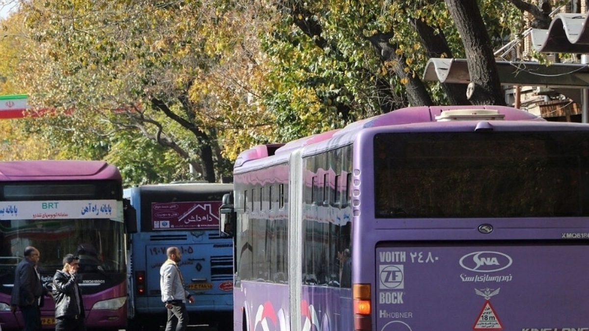 باشگاه خبرنگاران -استفاده روزانه بیش از ۱۰۰ هزار نفر از خط BRT کرج پیش از بازگشایی مدارس و دانشگاه‌ها