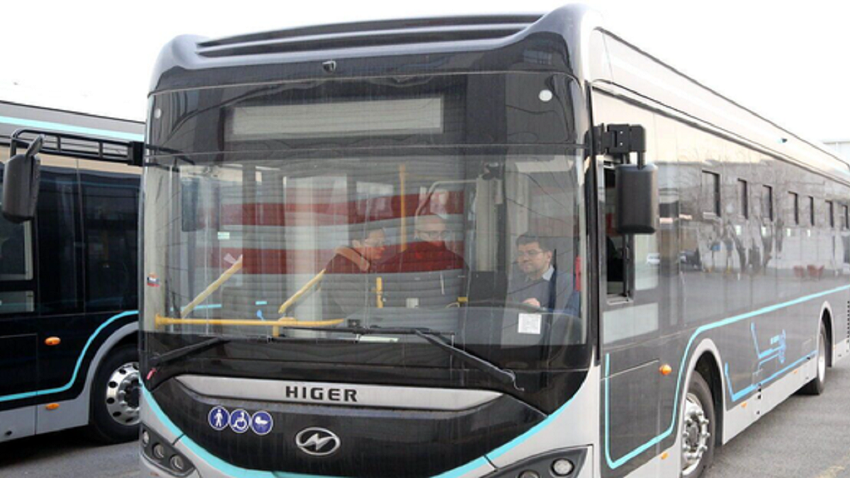 باشگاه خبرنگاران -آغاز مسافرگیری اتوبوس‌های برقی در مسیر BRT تبریز