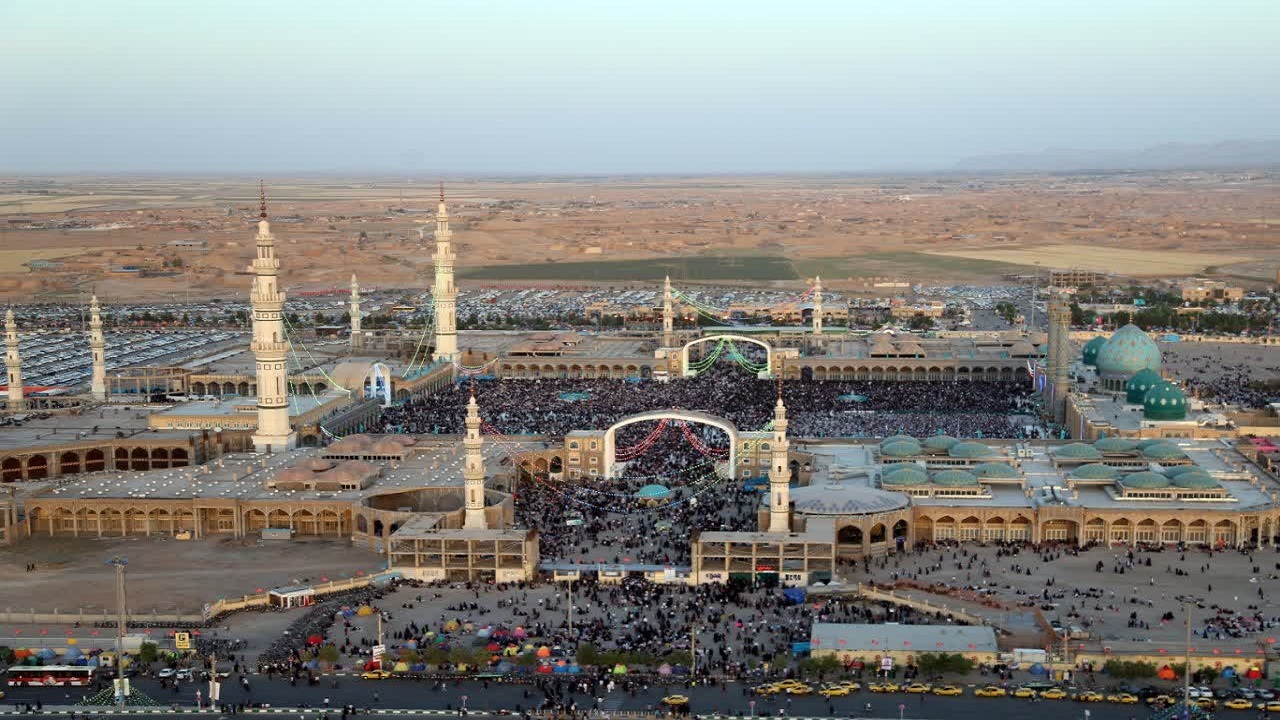جوان دهه هشتادی کرمانی زمین ۹ میلیاردی خود را وقف مسجد مقدس جمکران کرد