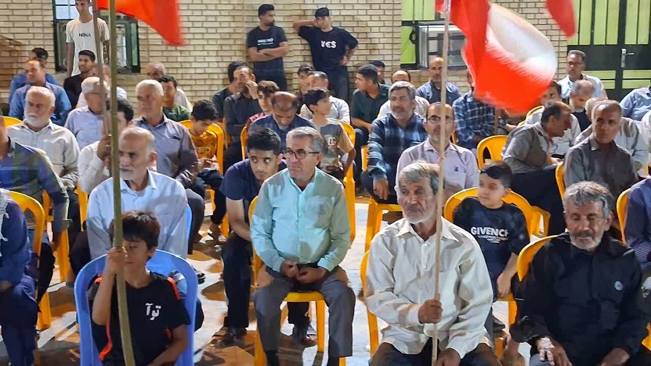 تجمع شبانه مردم آبدان در حمایت از همبستگی ملی