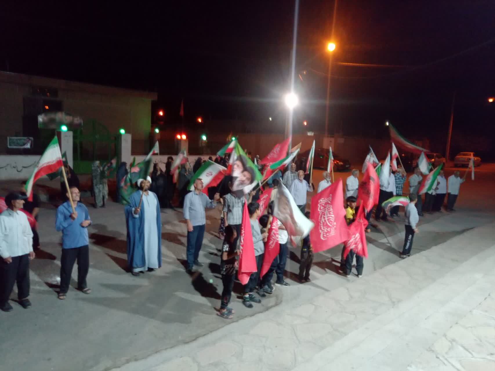 ایستادگی مردم انقلابی روستای انارستانک در میدان مقاومت ایستادگی مردم انقلابی روستای انارستانک در میدان مقاومت