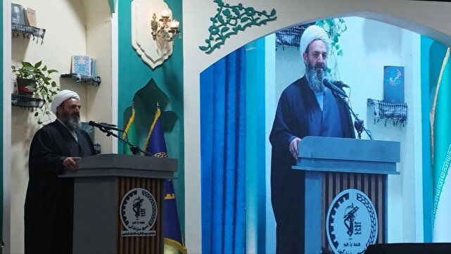 گزارش تحلیلی: از الگوگیری از رهبر شهید تا ضرورت همراهی با سرمایه گذاران در فردوس | باشگاه خبرنگاران جوان - کد 7a8c