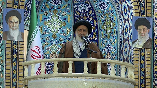 وحدت به معنای سکوت نیست/ نقد باید با منطق و بدون اتهام‌زنی باشد