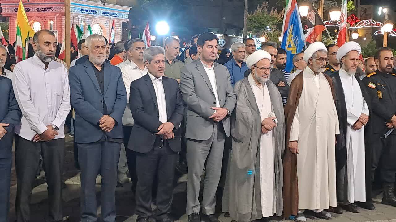 گزارش تصویری از اجتماع مردمی خوی در خونخواهی رهبر شهید امت گزارش تصویری از اجتماع مردمی خوی در خونخواهی رهبر شهید امت