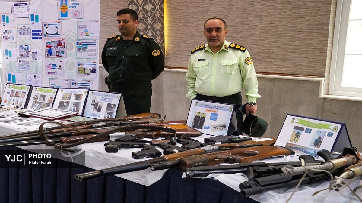 نمایشگاه کشفیات و دستاورد‌های پلیس گیلان
