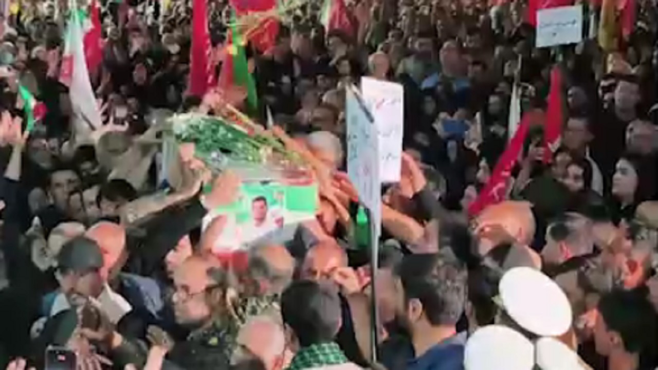 تشییع باشکوه پیکر مطهر شهید سلیم‌زاده در تنکابن
