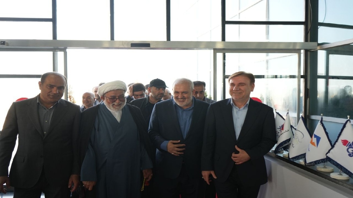 باشگاه خبرنگاران -سفر وزیر نیرو به استان بوشهر