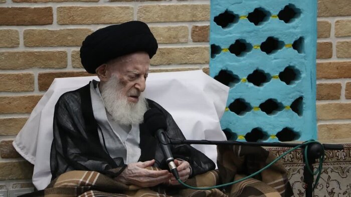 دیدار عارف با علما و مراجع تقلید در قم دیدار عارف با علما و مراجع تقلید در قم