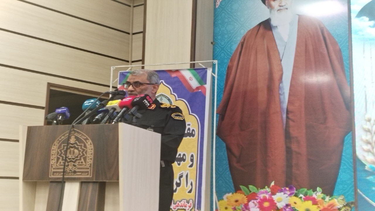 جانشین فراجا: پلیس در خدمت به شهروندان با هر مذهب و تابعیت، تفاوتی قائل نمی‌شود