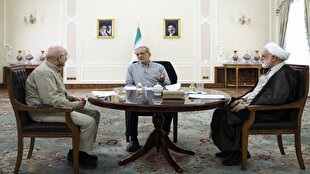 تحلیل خبر: تأکید سران قوا بر تحکیم وحدت ملی و صیانت از اقتدار ایران | باشگاه خبرنگاران جوان - کد 7e53