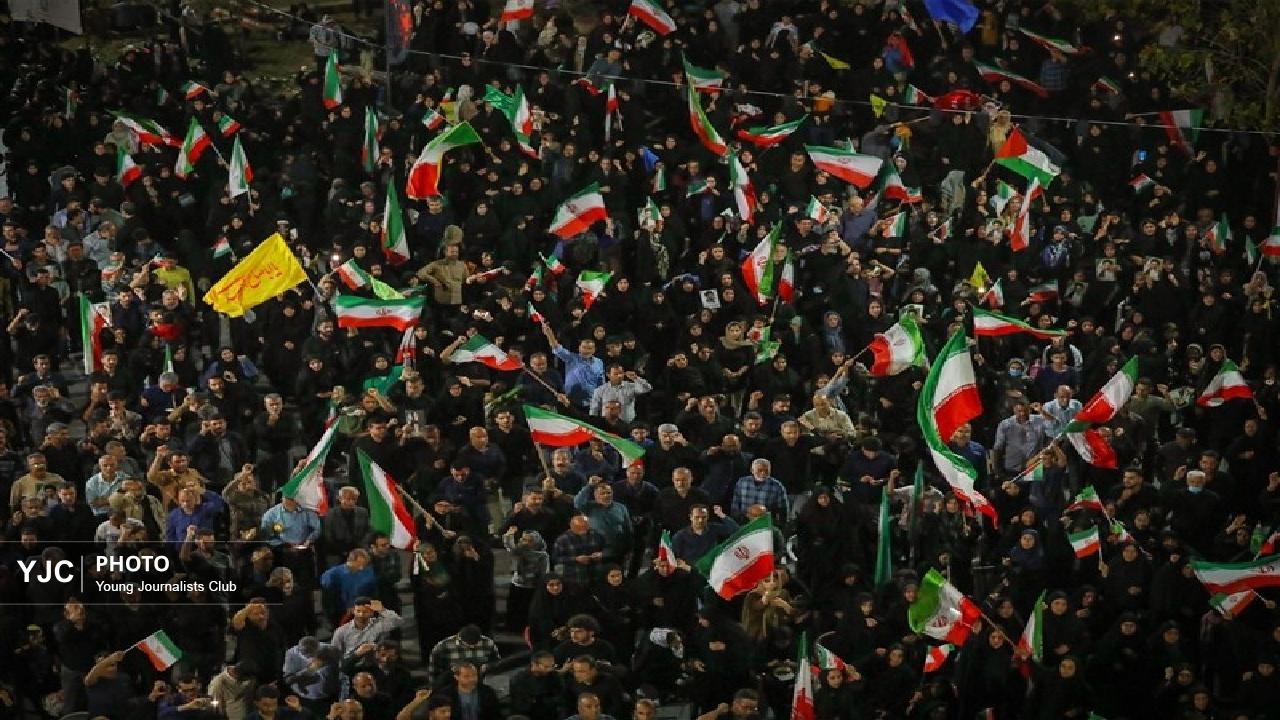 صد و نود و دومین حماسه؛ خیابان انقلاب خرم آباد صحنه حضور خونخواهان قائد شهید + فیلم