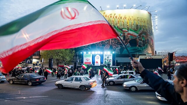 نیوزویک: تهران در کوتاه مدت تسلیم فشار نمیشود نیوزویک نوشت