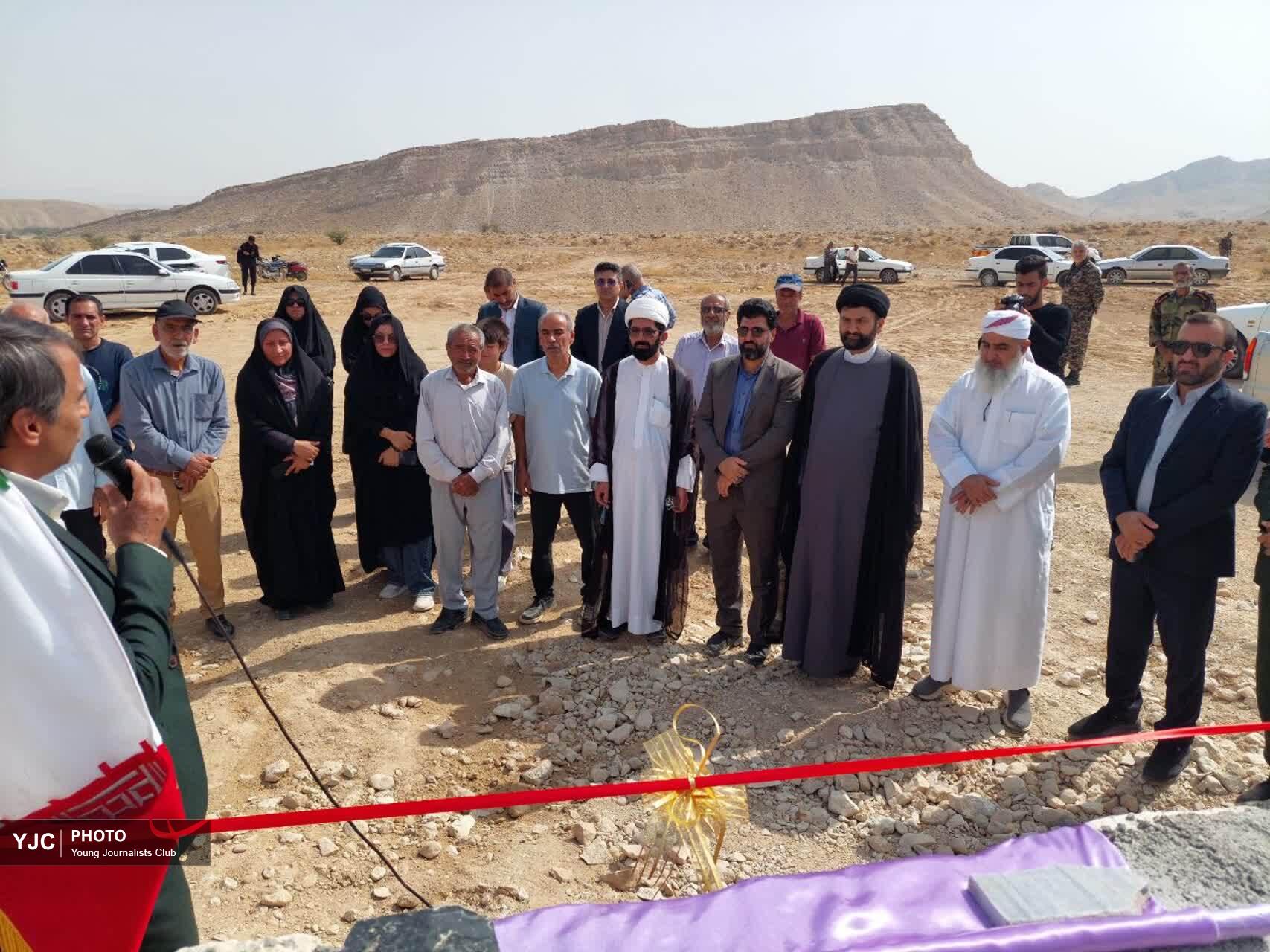 هشتمین زمین چمن مصنوعی گراش در روستای خلیلی به بهرهبرداری رسید هشتمین زمین چمن مصنوعی گراش در روستای خلیلی به بهرهبرداری رسید