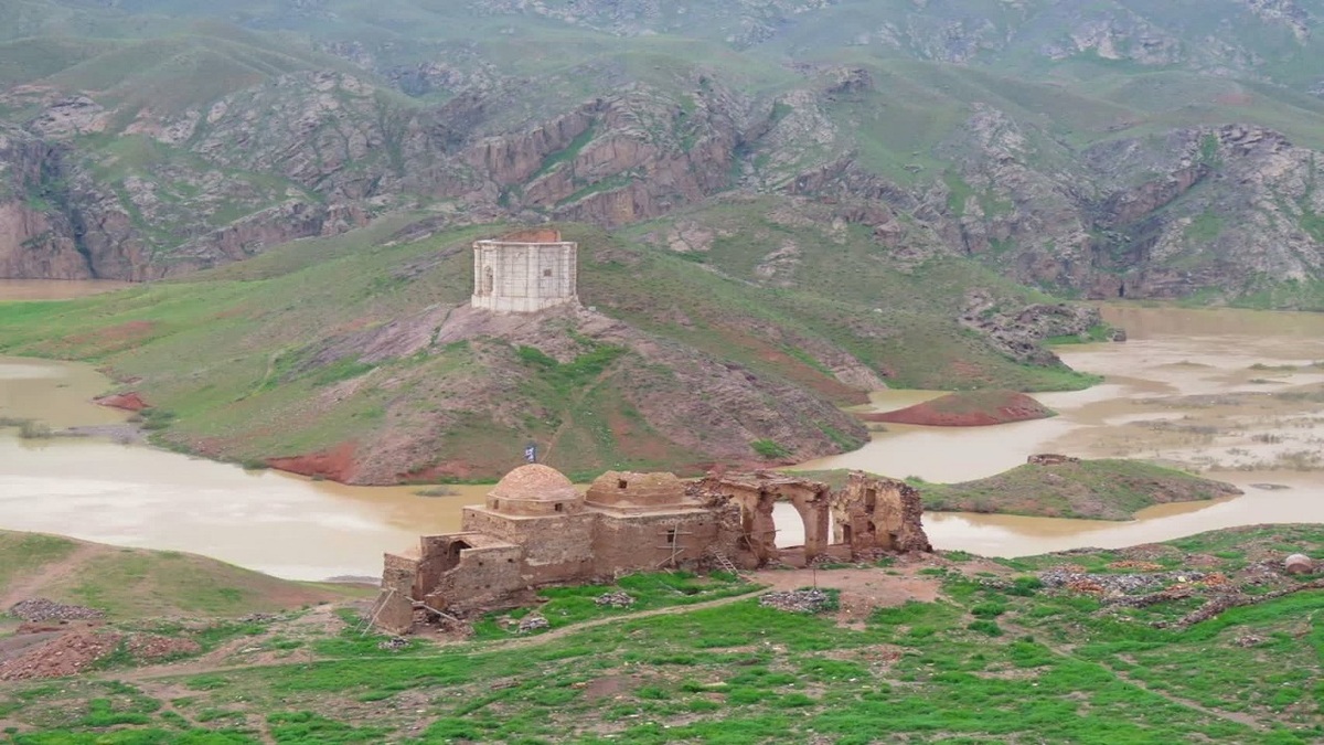 باشگاه خبرنگاران -آغاز مرمت بخشی از بنای تاریخی مذهبی امامزاده قاسم سمیران