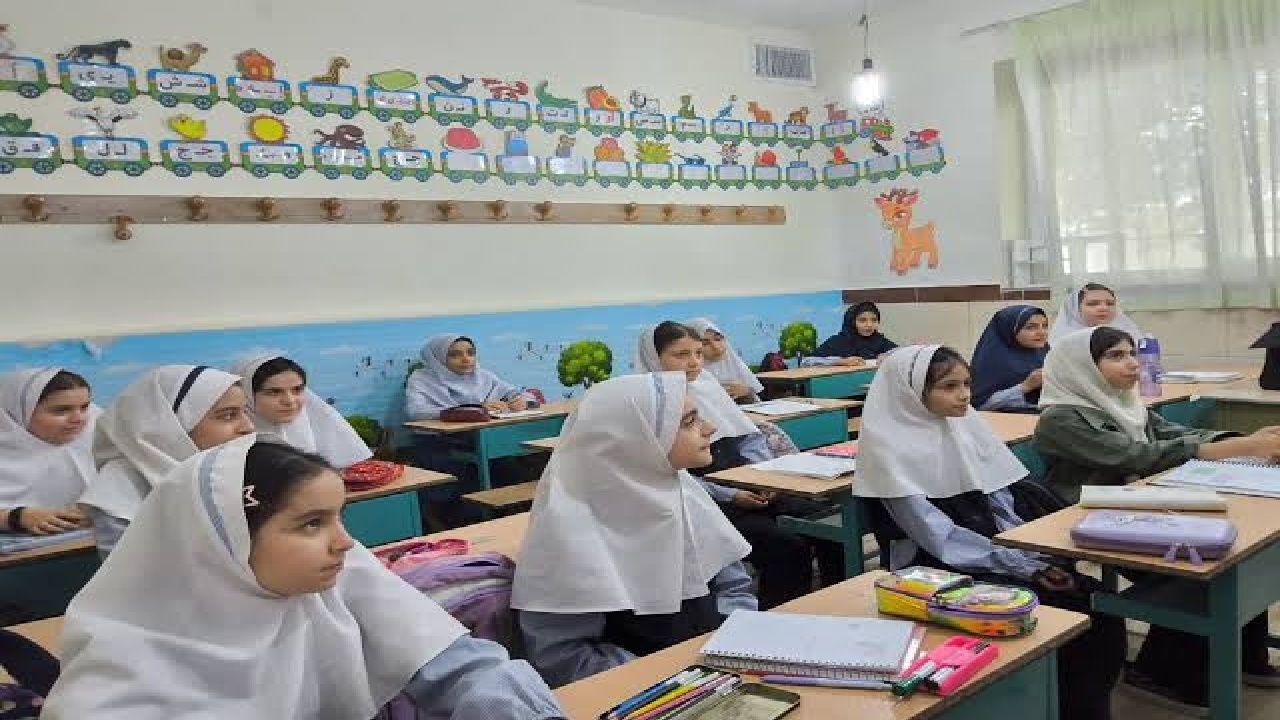 ۸ هزار دانش‌آموز لرستانی زیر چتر حمایت آموزشی؛ اجرای طرح «حامی» در ۱۴۵ پایگاه تابستانی