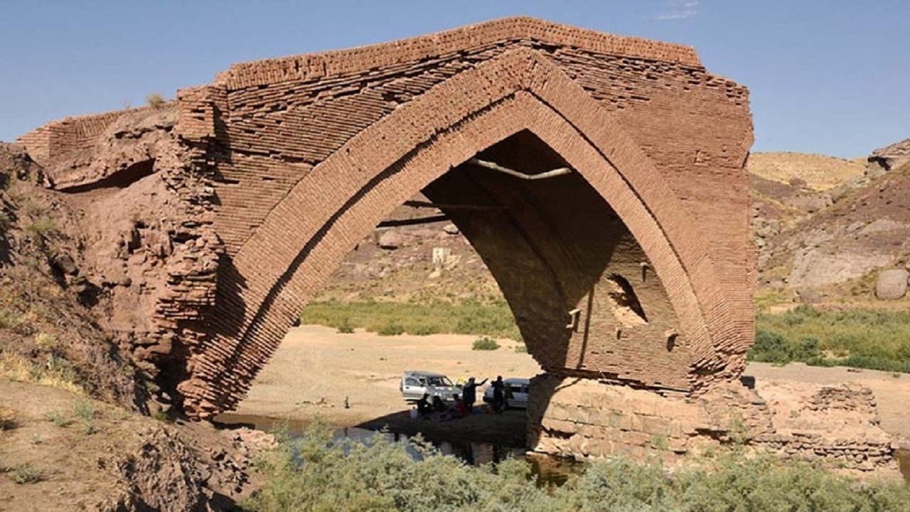 آغازمرمت پل تاریخی گل‌قشلاق بیجار با اعتبار ۲ میلیارد تومانی
