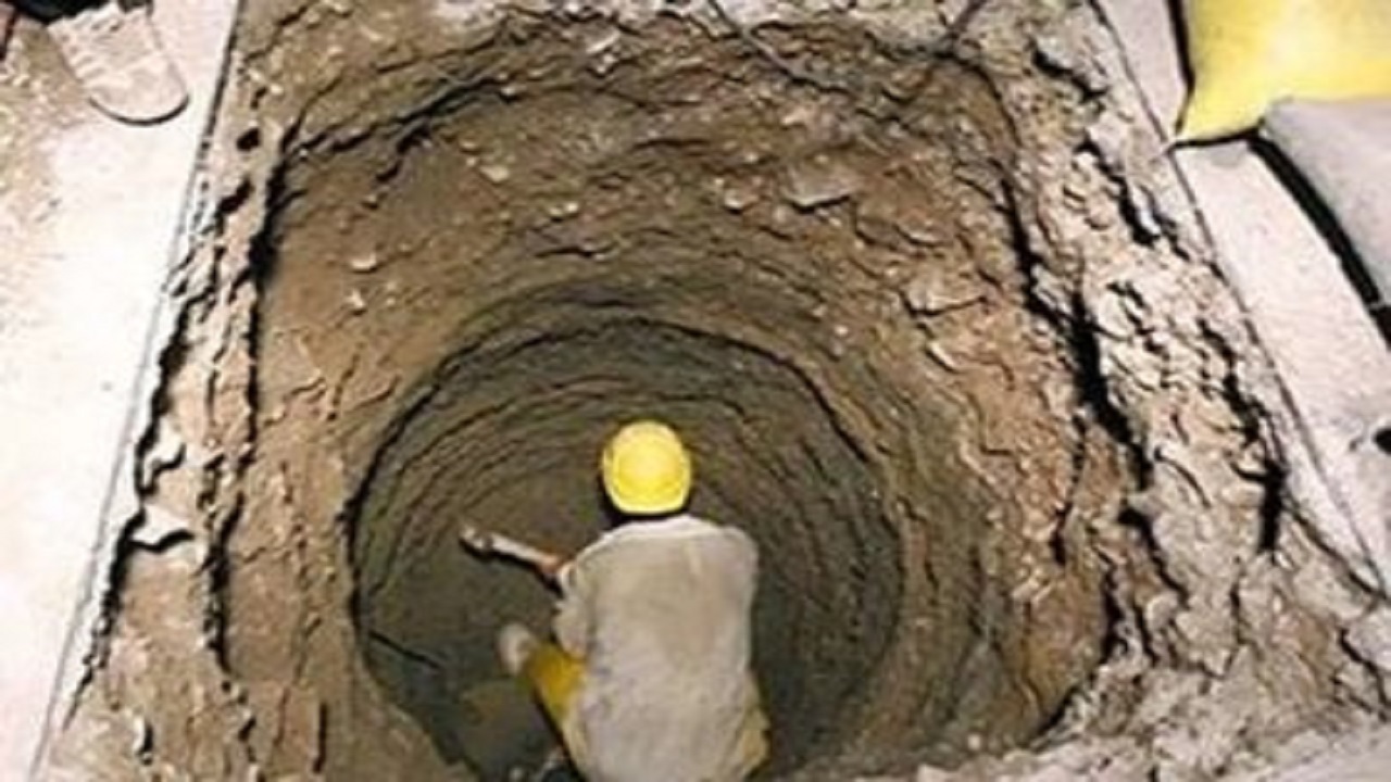 نجات ۲ کارگر از چاه در شهرک صنعتی سجزی