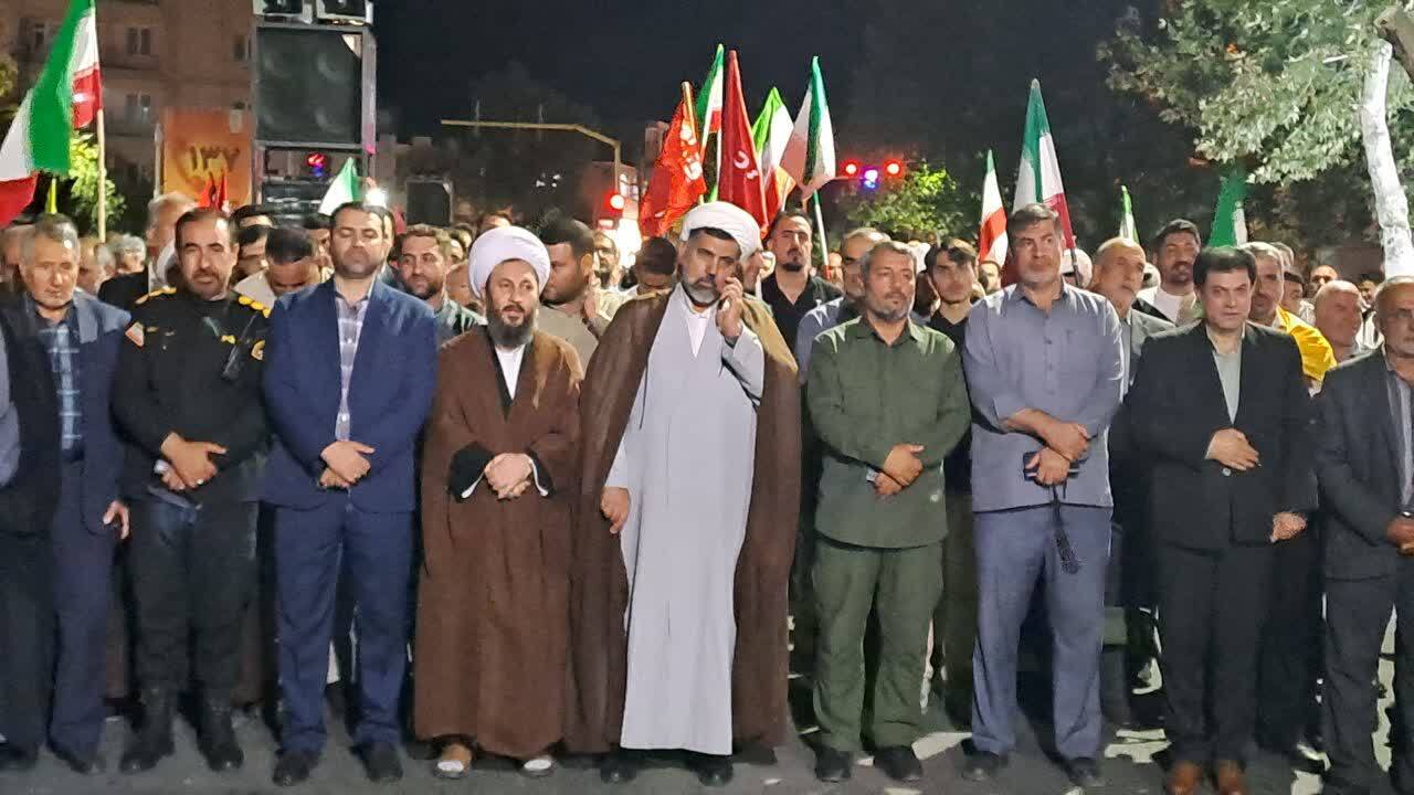 حضور با صلابت مردم انقلابی خوی در میدان مقاومت حضور با صلابت مردم انقلابی خوی در میدان مقاومت