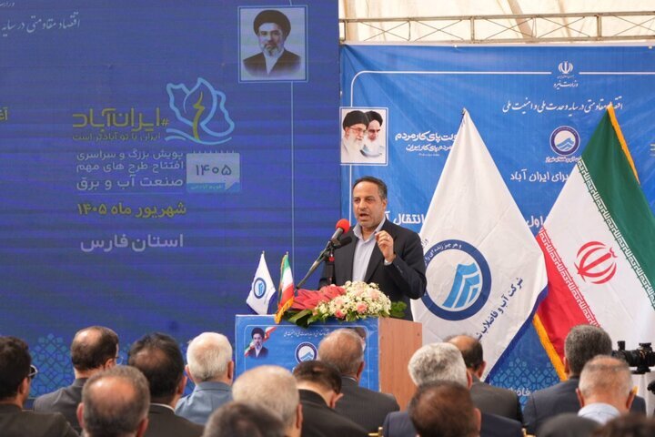 فاز نخست رینگ انتقال آب غرب به جنوب شیراز با اجرای ۲۴ کیلومتر خط به بهره‌برداری رسید