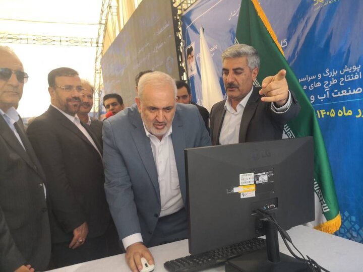 فاز نخست رینگ انتقال آب غرب به جنوب شیراز با اجرای ۲۴ کیلومتر خط به بهره&zwnj;برداری رسید