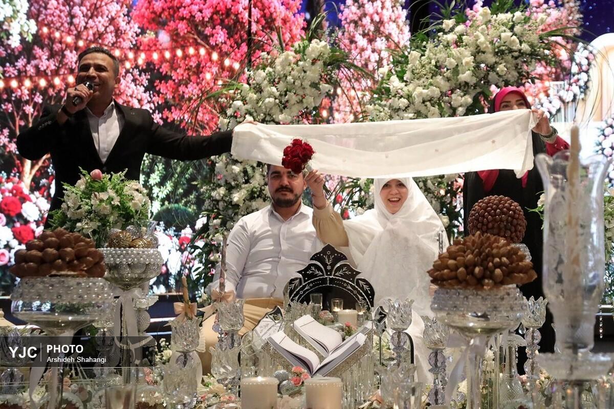 مراسم جشن ازدواج ۱۱۰ زوج جوان در تهران