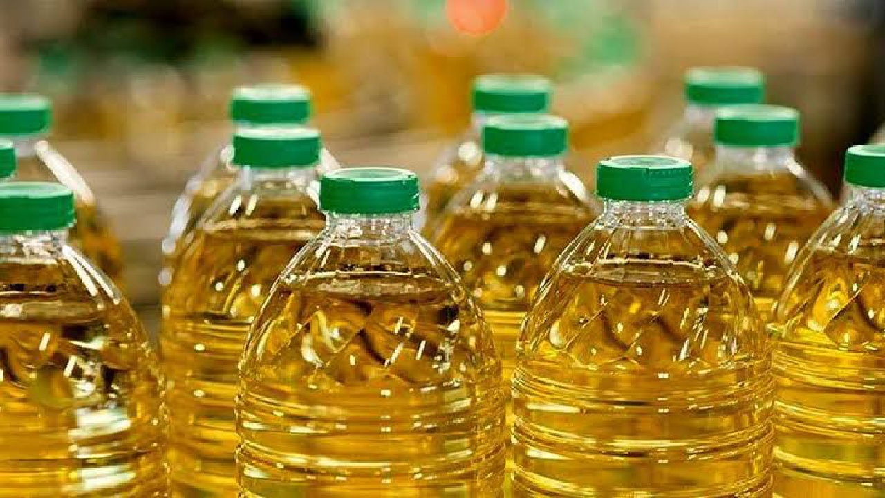 کشف ۵ تن روغن خوراکی از انبار غیرمجاز در لنگرود