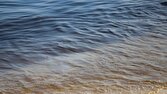 کنترل ورود آلودگی نفتی به ساحل روستای کندال سیریک