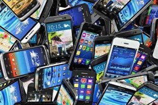 احتکار در بازار موبایل صرفه اقتصادی ندارد/ تنها یک میلیون تلفن همراه وارد کشور شده است